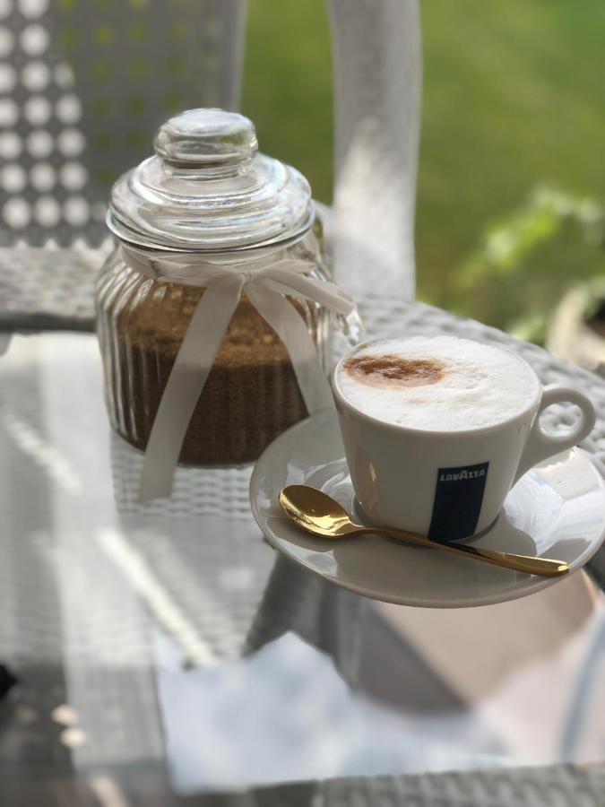 Alma Rezidence Bed & Breakfast Turda Exterior foto