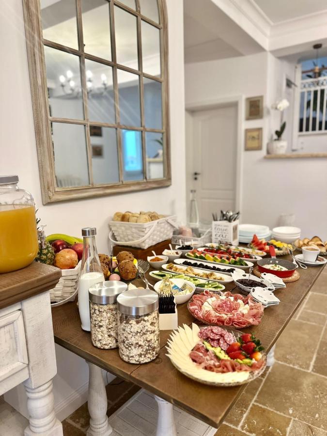 Alma Rezidence Bed & Breakfast Turda Exterior foto