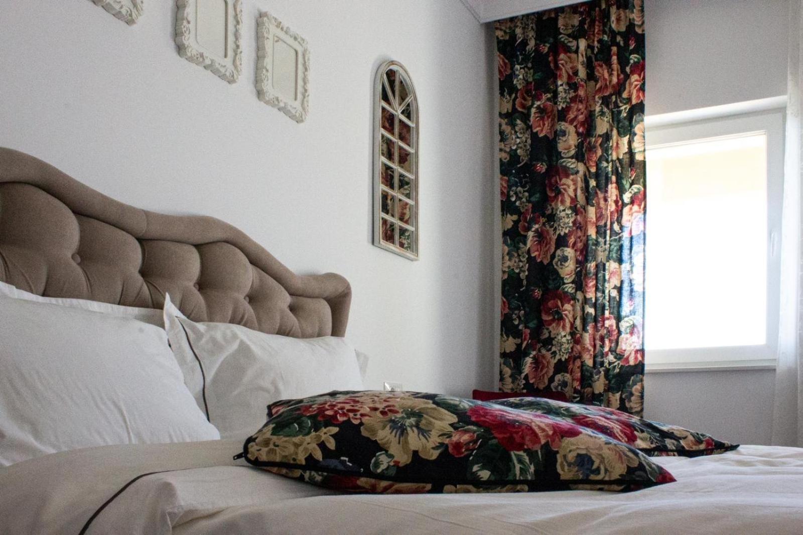 Alma Rezidence Bed & Breakfast Turda Exterior foto