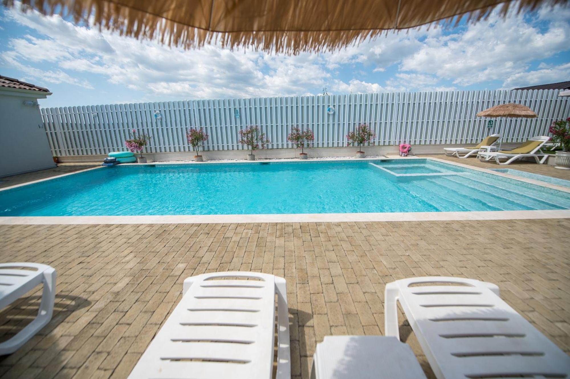 Alma Rezidence Bed & Breakfast Turda Exterior foto