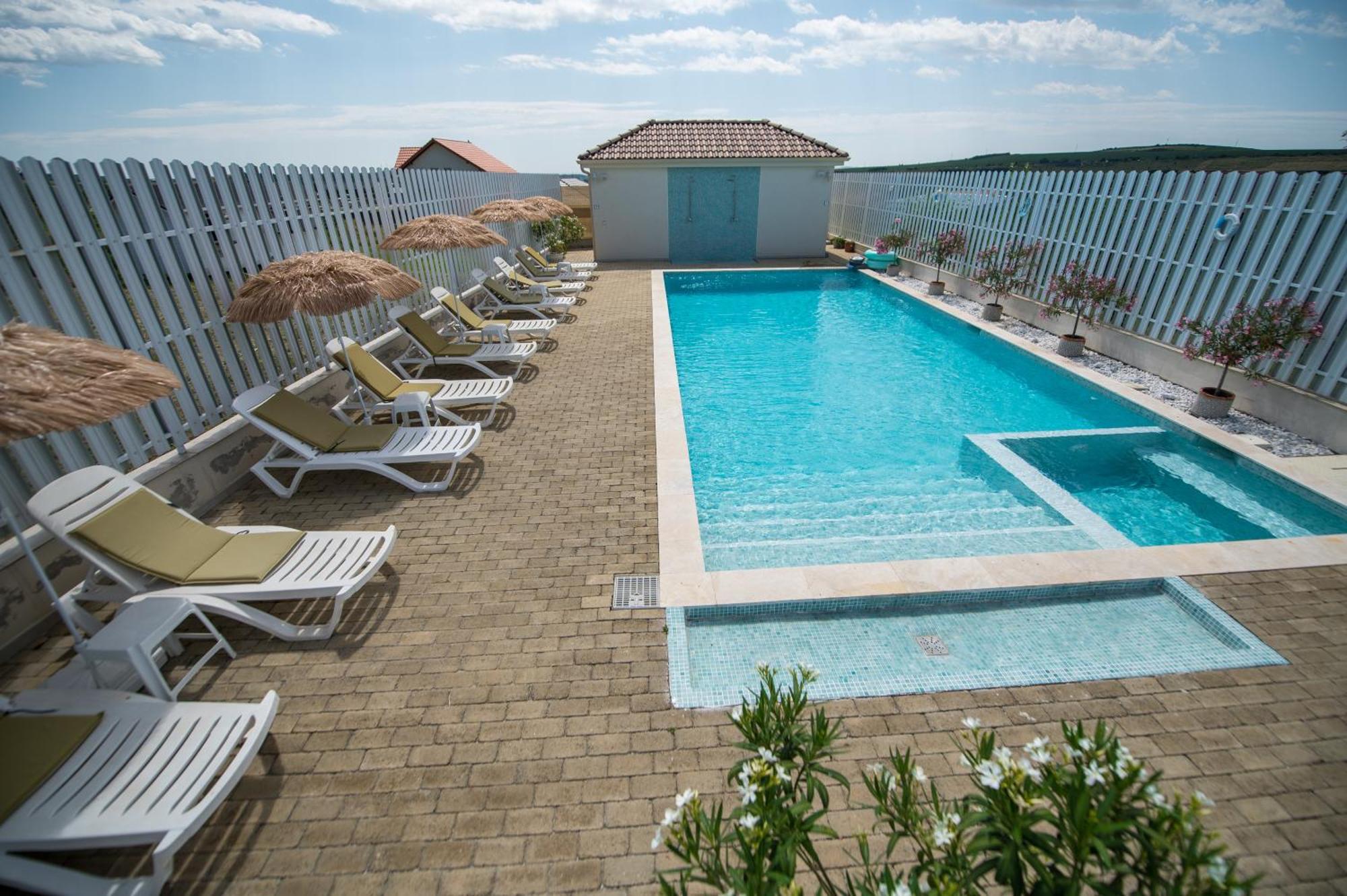 Alma Rezidence Bed & Breakfast Turda Exterior foto