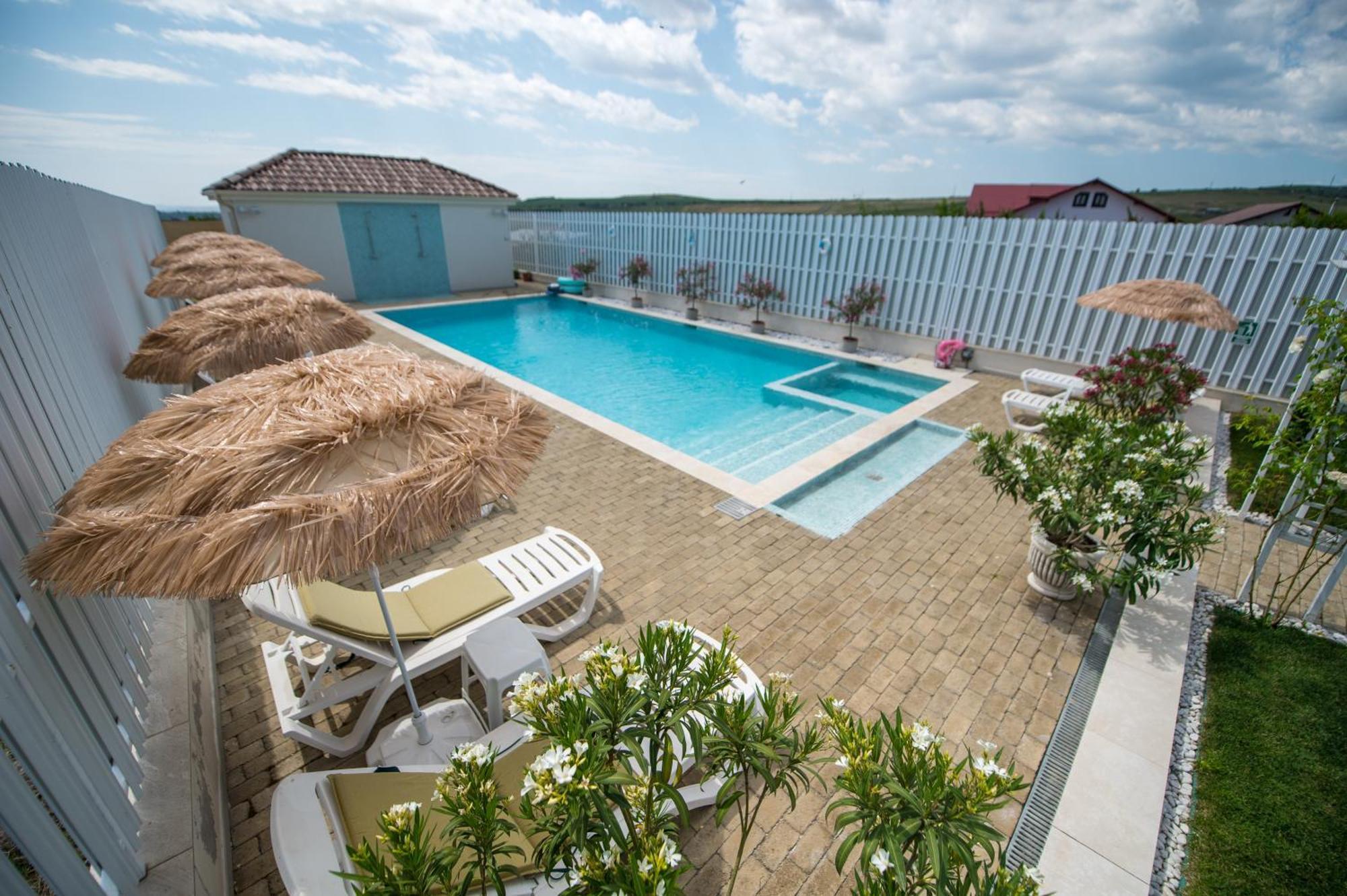 Alma Rezidence Bed & Breakfast Turda Exterior foto