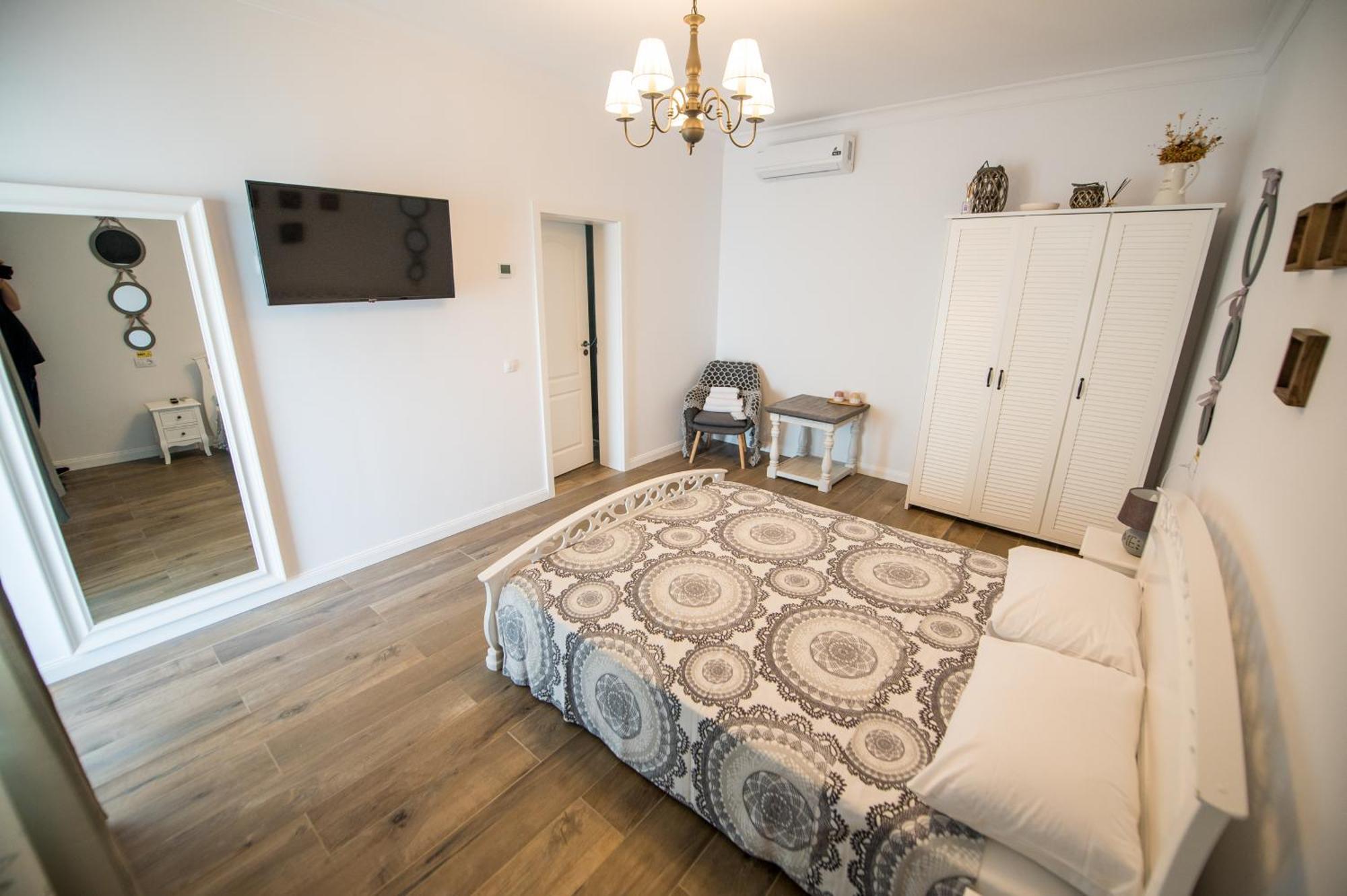 Alma Rezidence Bed & Breakfast Turda Exterior foto