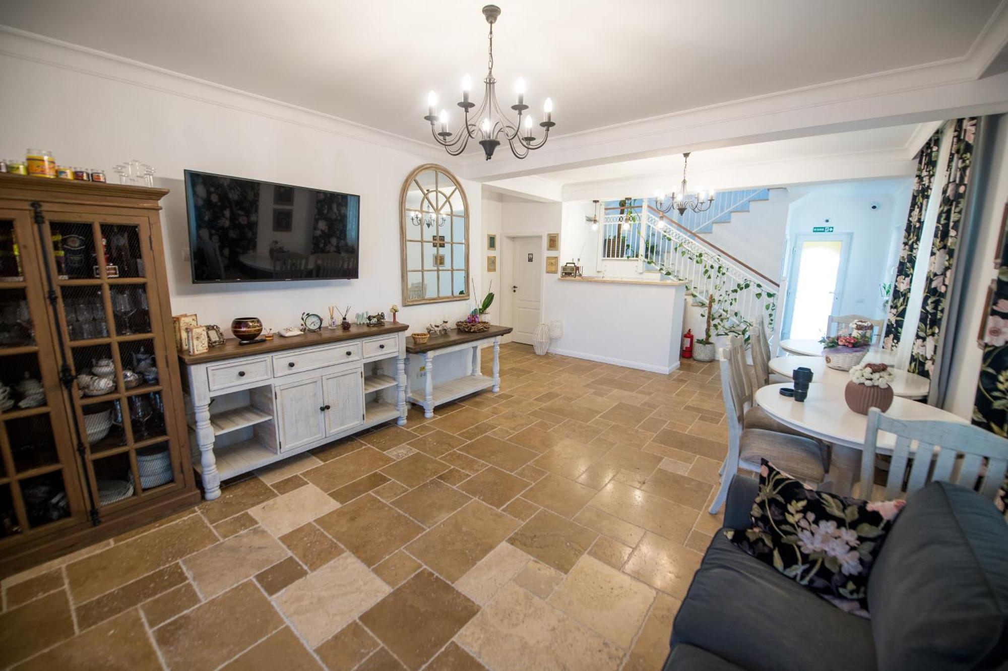 Alma Rezidence Bed & Breakfast Turda Exterior foto